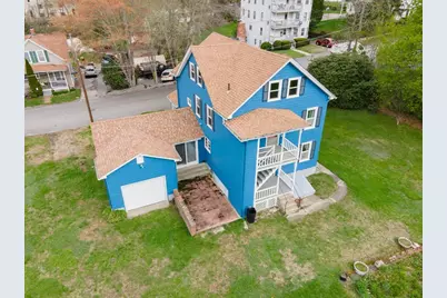 8 Linwood St, Webster, MA 01570 - Photo 2
