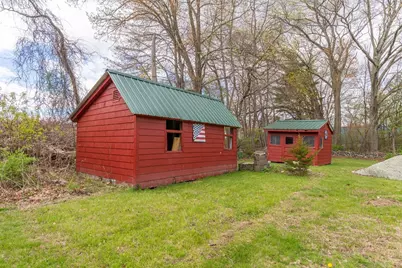 8 Linwood St, Webster, MA 01570 - Photo 42