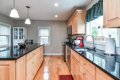 4 Maple Street, Natick, MA 01760 - Photo 8