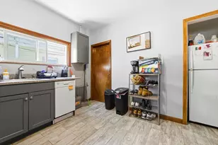 241 Highland Ave, Somerville, MA 02143 - Photo 6
