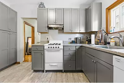 241 Highland Ave, Somerville, MA 02143 - Photo 4