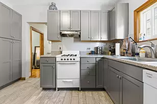 241 Highland Ave, Somerville, MA 02143 - Photo 4