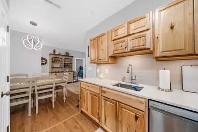 23 Hampshire Rd #112, Methuen, MA 01844 - Photo 8