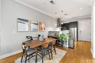 88 B St, Boston, MA 02127 - Photo 4