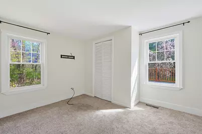 25 Stagecoach Rd, Leominster, MA 01453 - Photo 18