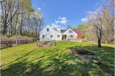 25 Stagecoach Rd, Leominster, MA 01453 - Photo 38