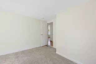25 Stagecoach Rd, Leominster, MA 01453 - Photo 20
