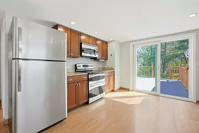25 Stagecoach Rd, Leominster, MA 01453 - Photo 4