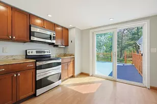 25 Stagecoach Rd, Leominster, MA 01453 - Photo 6