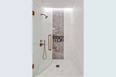 45 Temple St #102, Boston, MA 02114 - Photo 12