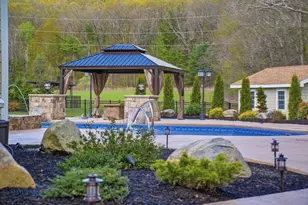 8 Fitch Farm Wy, Southampton, MA 01073 - Photo 34