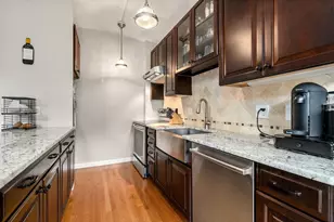 9-15 Battery St, Boston, MA 02109 - Photo 8