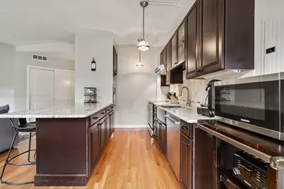 9-15 Battery St #7, Boston, MA 02109 - Photo 6
