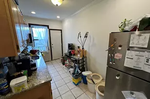435 Walnut Ave, Boston, MA 02119 - Photo 6
