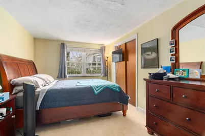 99 Pleasant St #A4, Watertown, MA 02472 - Photo 4