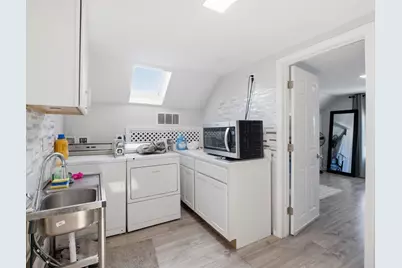 43 Twelfth, Lowell, MA 01850 - Photo 32
