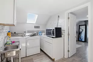 43 12th, Lowell, MA 01850 - Photo 32