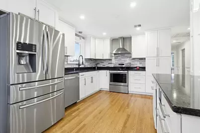 21 Taft St, Milford, MA 01757 - Photo 14