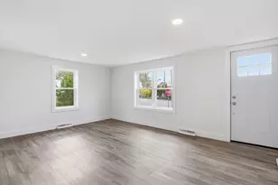 51 Sandy Pond Rd, Ayer, MA 01432 - Photo 12