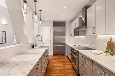 69 Harvey St #7, Cambridge, MA 02140 - Photo 4
