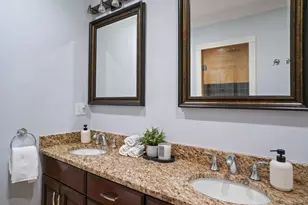 192 W Sixth St, Boston, MA 02127 - Photo 16