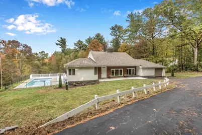 31 Lovers Ln, Greenfield, MA 01301 - Photo 4