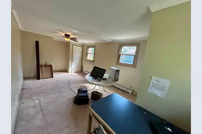 12 Pomeroy St, Easthampton, MA 01027 - Photo 16