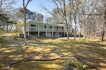 6 Stanley Pl, Barnstable, MA 02601 - Photo 6
