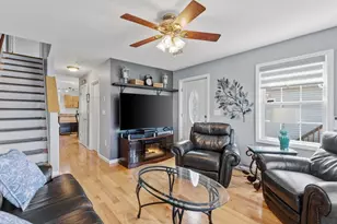 7 Dodge St, Gloucester, MA 01930 - Photo 12