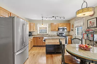 7 Dodge St #2, Gloucester, MA 01930 - Photo 4
