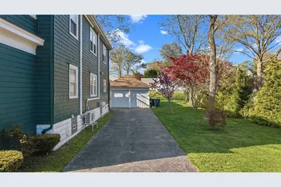 86 Newport St, Fall River, MA 02720 - Photo 36
