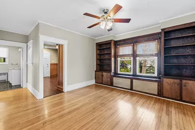 86 Newport St, Fall River, MA 02720 - Photo 8