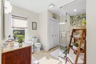 86 Newport St, Fall River, MA 02720 - Photo 30