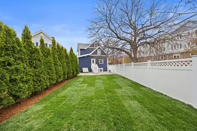 167 Essex St, Melrose, MA 02176 - Photo 24
