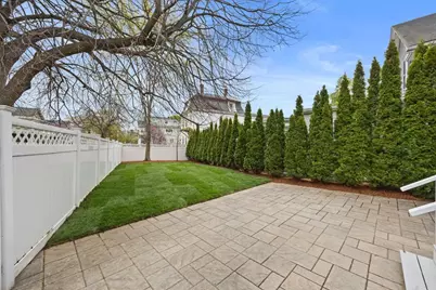 167 Essex St, Melrose, MA 02176 - Photo 26