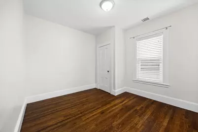 167 Essex St, Melrose, MA 02176 - Photo 18