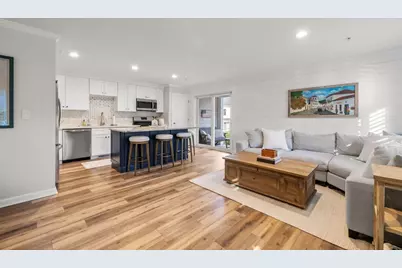 138 Elm St #5, Kingston, MA 02364 - Photo 8