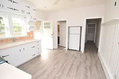284 Central Street #1, Mansfield, MA 02048 - Photo 2
