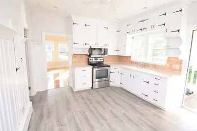 284 Central Street #1, Mansfield, MA 02048 - Photo 4