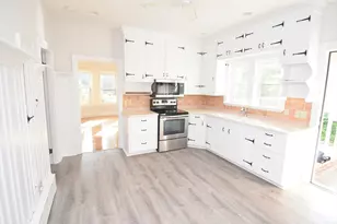 284 Central St, Mansfield, MA 02048 - Photo 4