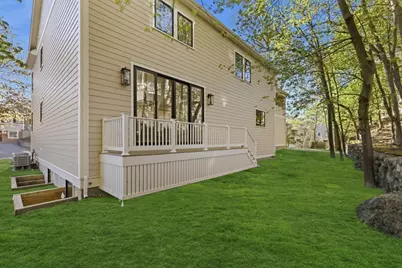 8 Priscilla Ln, Winchester, MA 01890 - Photo 34