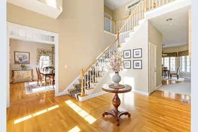 108 Kelleher St, Marlborough, MA 01752 - Photo 2