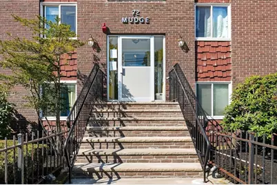 70 Mudge St #3, Lynn, MA 01902 - Photo 2