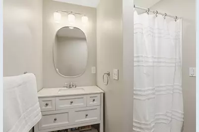 252 E Street #1, Boston, MA 02127 - Photo 10
