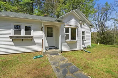 52 Log Plain Rd, Greenfield, MA 01301 - Photo 4