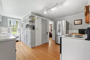 52 Log Plain Rd, Greenfield, MA 01301 - Photo 12