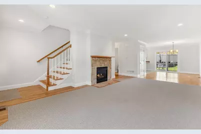 17 Decolores Dr #17, Wayland, MA 01778 - Photo 6