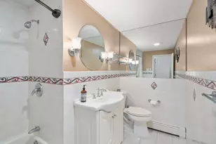 7 Michelle Dr, Burlington, MA 01803 - Photo 32