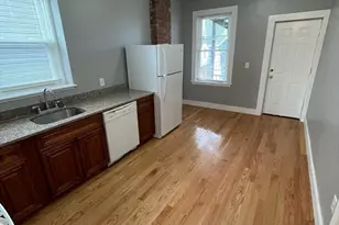 1277 Massachus Ave, Boston, MA 02125 - Photo 4