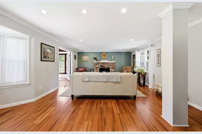 18 Fox Run Ln, Hampden, MA 01036 - Photo 8